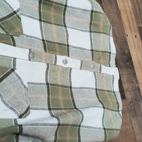 Wonder Nation Shacket Green White Plaid Thick Flannel Sz LG 10-12 Kid Unisex - Picture 7 of 14